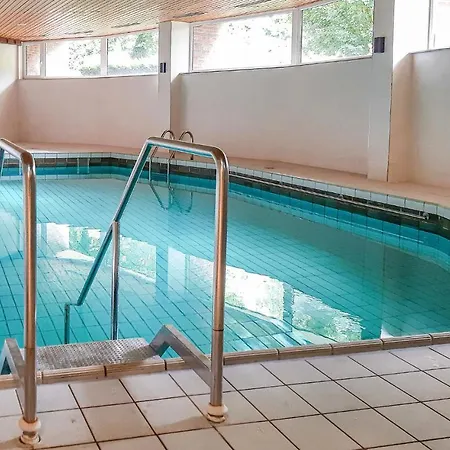 Awesome In With Indoor Swimming Pool, Sauna And 1 Bedrooms Апартаменты Бад-Эссен